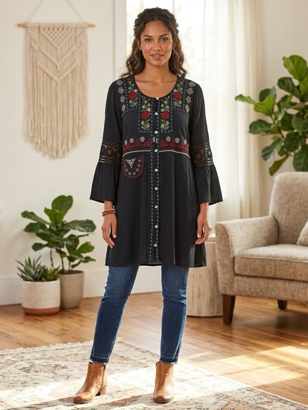 New Gudrun Sjoden Embroidered Tunic top
